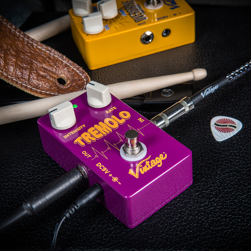 Vintage Tremolo Effects Pedal