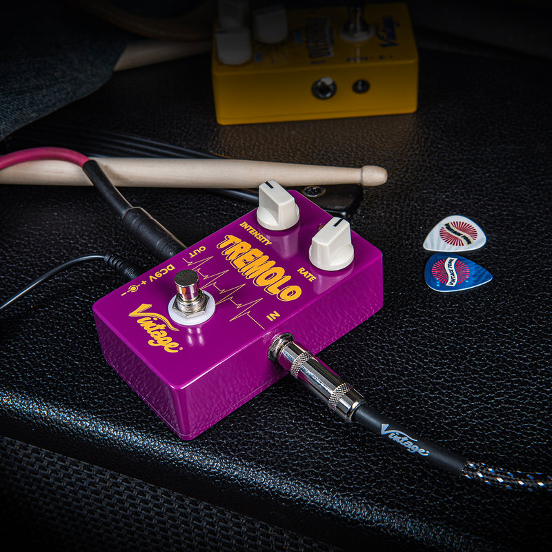 Vintage Tremolo Effects Pedal
