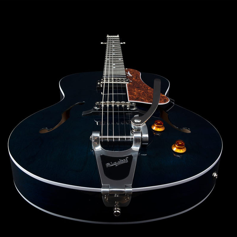 Godin 5th Avenue Semi-Acoustic Guitar ~ Nightclub Indigo Blue
